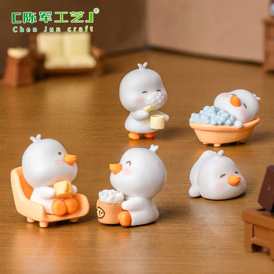 Miniature Resin Figurines – Cute Ornaments for Home & Car Decoration