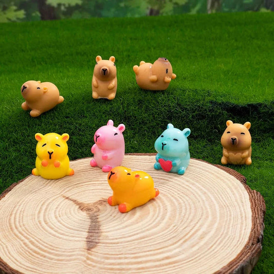 18pcs Capybara Glow in The Dark Mini Resin Figurines – Luminous Collectible Mini Toys for Desktop & Outdoor